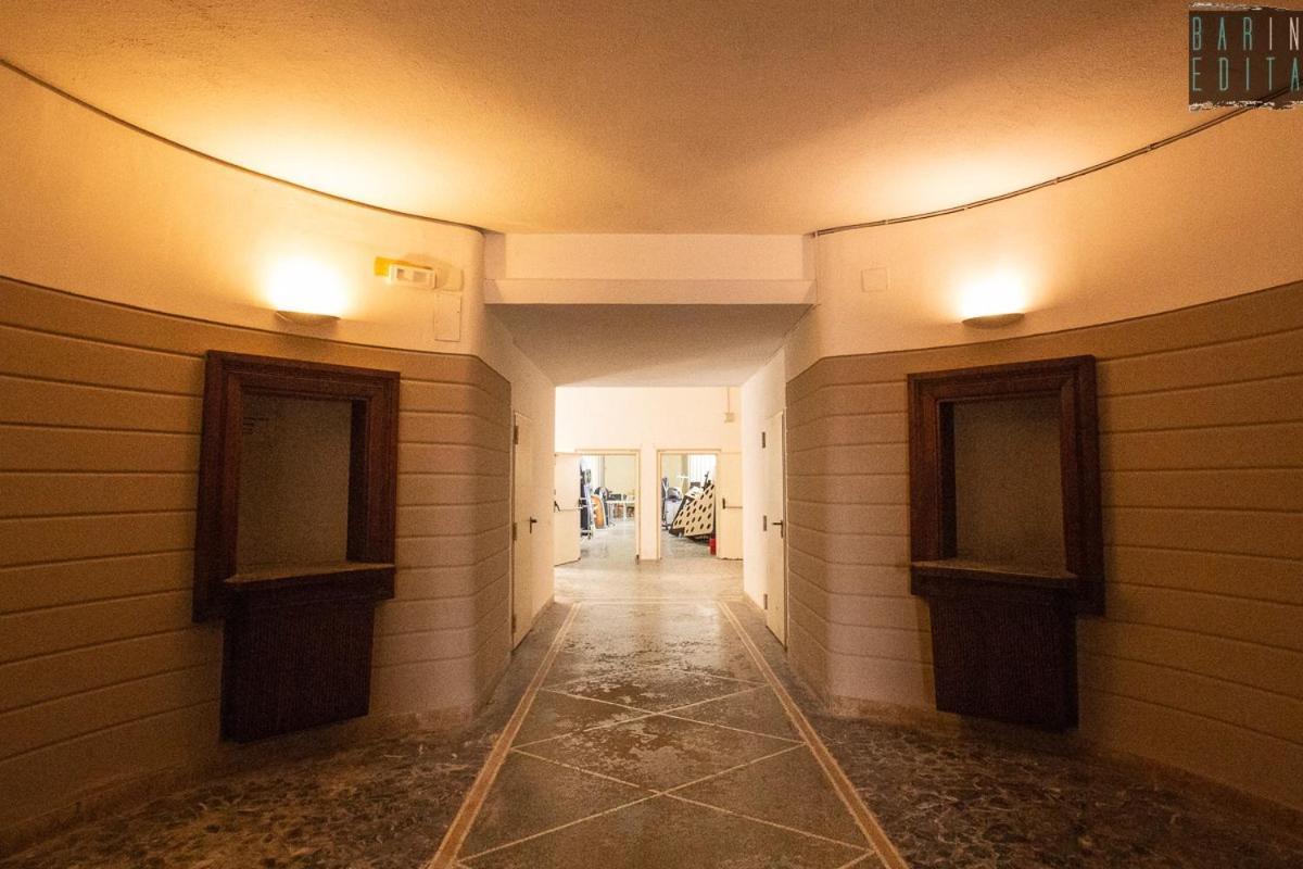 Loft “Cinema Galleria” Apartamento Bari Exterior foto
